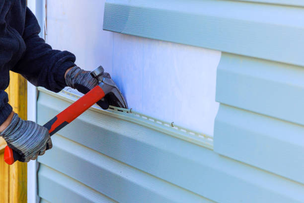 Reliable Emergency Siding Repair contractor in Sharon Center, OH by Squared Siding