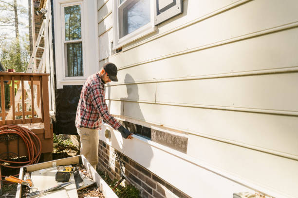 Top rated local Emergency Siding Repair specialists in Sharon Center, OH